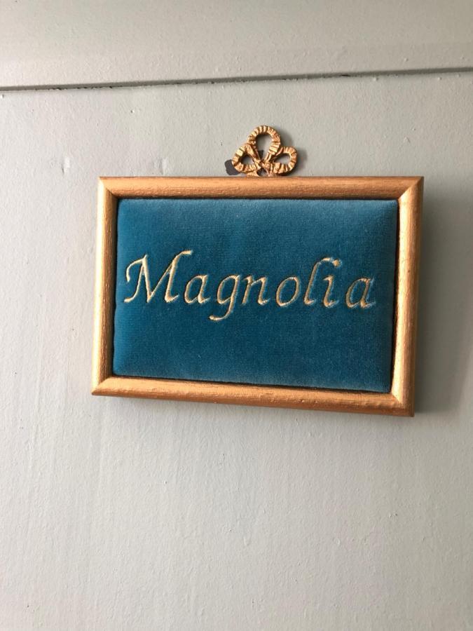 La Parenthese Panzió Saubrigues Kültér fotó